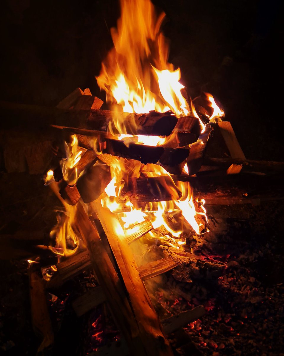Encenent la falla.
Altron-Olp-Sort.