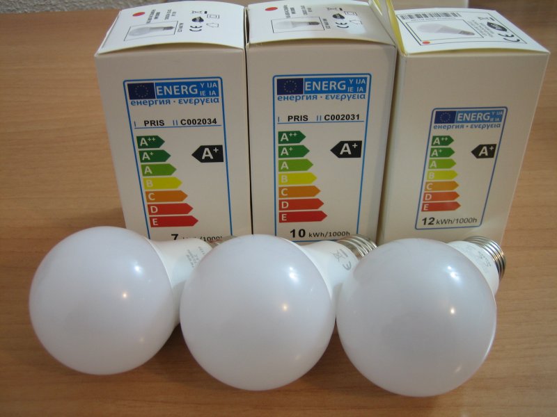 blogbombillas's tweet photo. #Bombillas #led #Efectoled
https://t.co/SOkwrMDQpI
Siguiendo la tendencia en bombillas led: cada vez más baratas por un precio de aproximadamente 1 €, con datos inflados, certificado TÜV de mentira, menos material, prestaciones infladas y electrónica de pena https://t.co/JQo45ecvXm