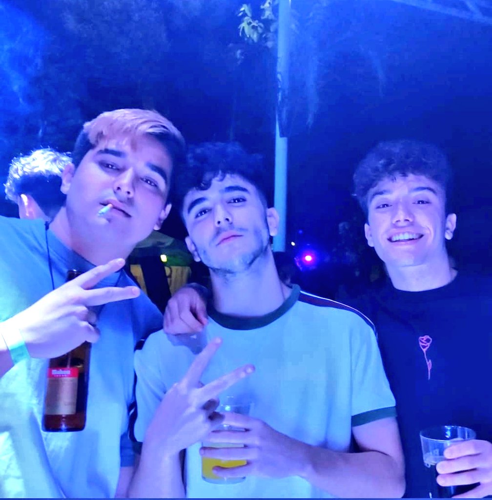 Tus chicos favoritos
<a href="/masebravo/">Ismael Bravo</a> <a href="/alvaroleon2_/">Álvaro</a>