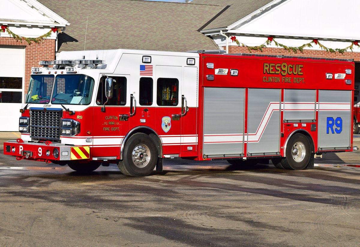 ZacksFireTrucks's tweet photo. Here's 3 trucks from the Clinton, CT FD from back in January 2019: https://t.co/OGnhGytmMe