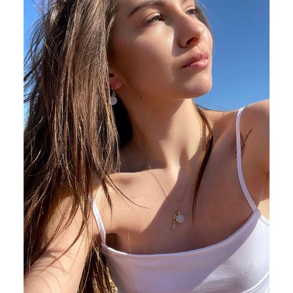 When I first came to England, I found the weather to be atrocious. I have lived here half of my life and now good weather is sacred. I asked Elena and she sang "LET THE SUNSHINE IN"!

SPARKLING DRUZY PENDANT NECKLACE buff.ly/3q7X5qy

#jewellery #jewelry #necklace