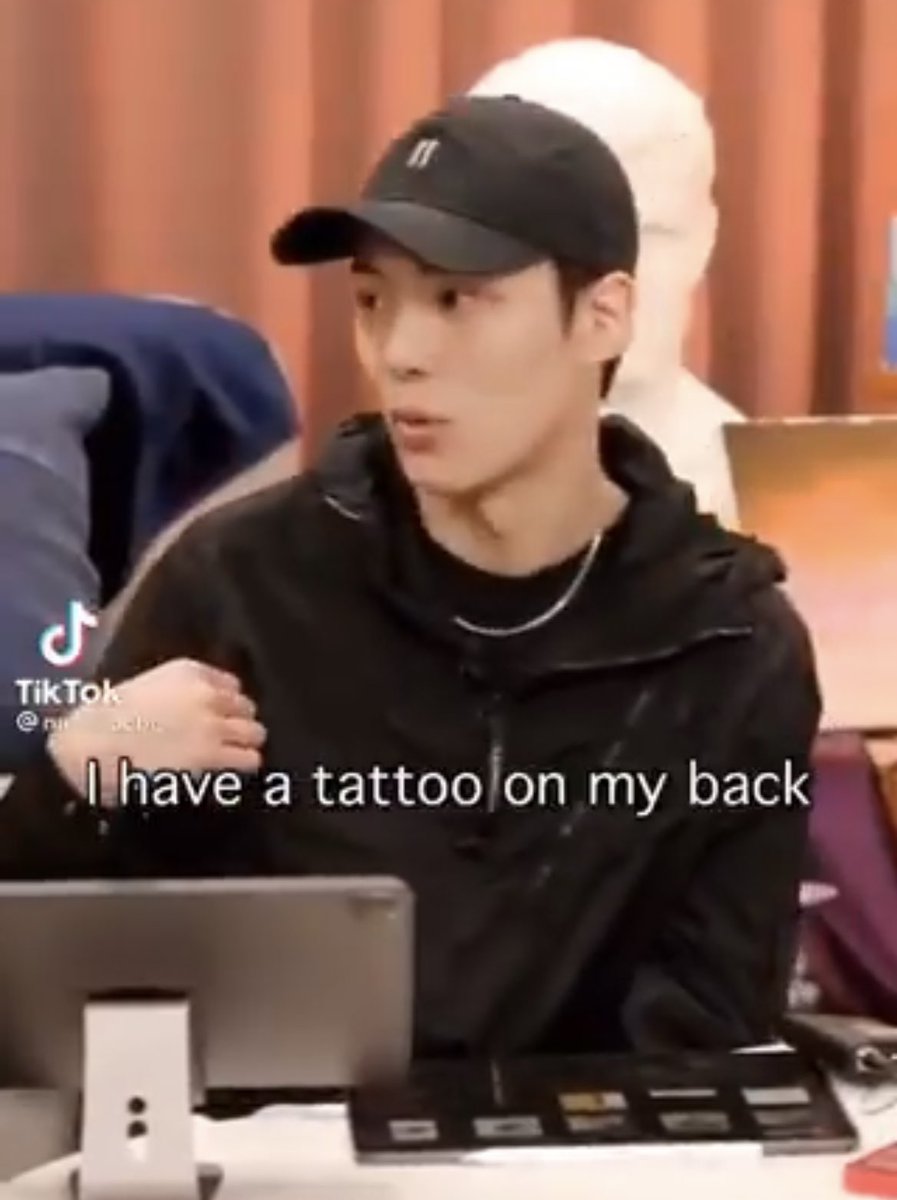 iqazaleh's tweet photo. Minhyuk SSE’s biggest enemy😂

#민혁 @OfficialMonstaX https://t.co/hu2HoXmumw