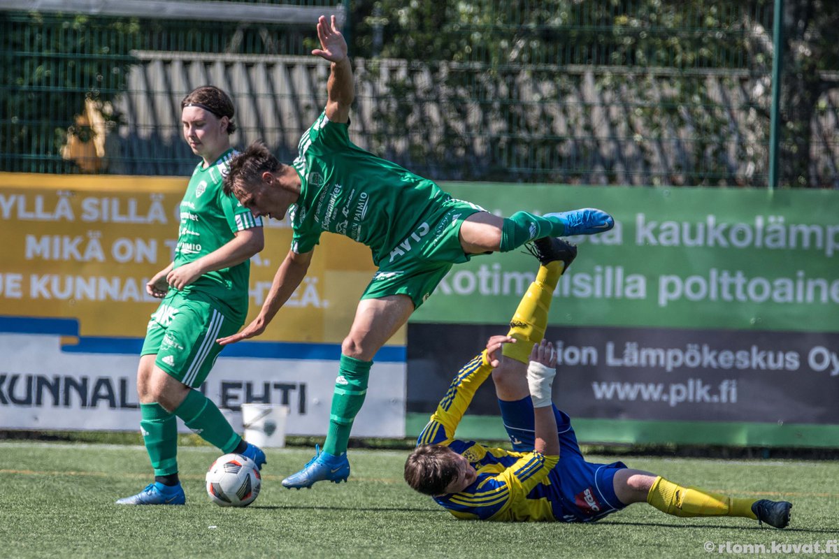 Rainer Lönnbäckin ottelukuvat löydät osoitteesta rlonn.kuvat.fi/kuvat/2021/Jal… #paihaedari #nelonenlänsida