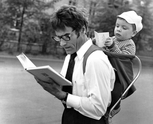 PRedondas's tweet image. Un buen padre vale por cien maestros.

Jean Jaques Rosseau