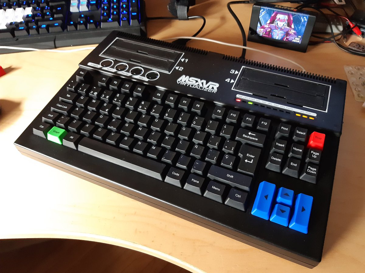 saez05's tweet photo. #msxv #msx por fin!, mi nuevo MSX, una pasada y eso que solo acaba de empezar https://t.co/DqmvqpP2Au