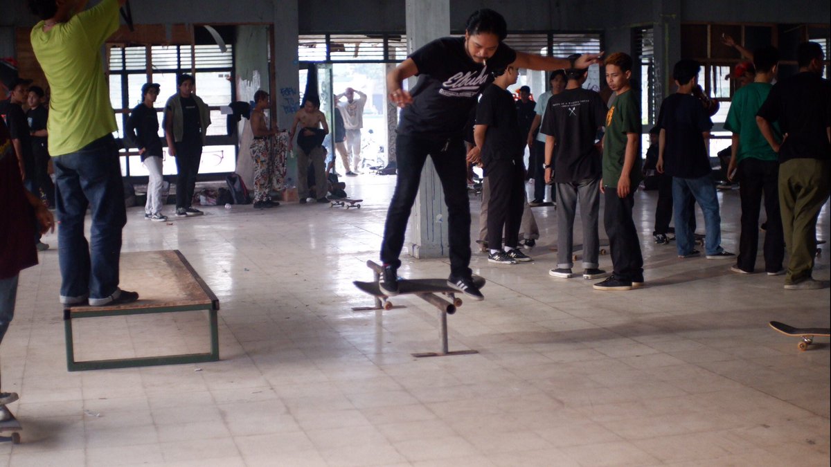 Rezha D Saputra tweet media