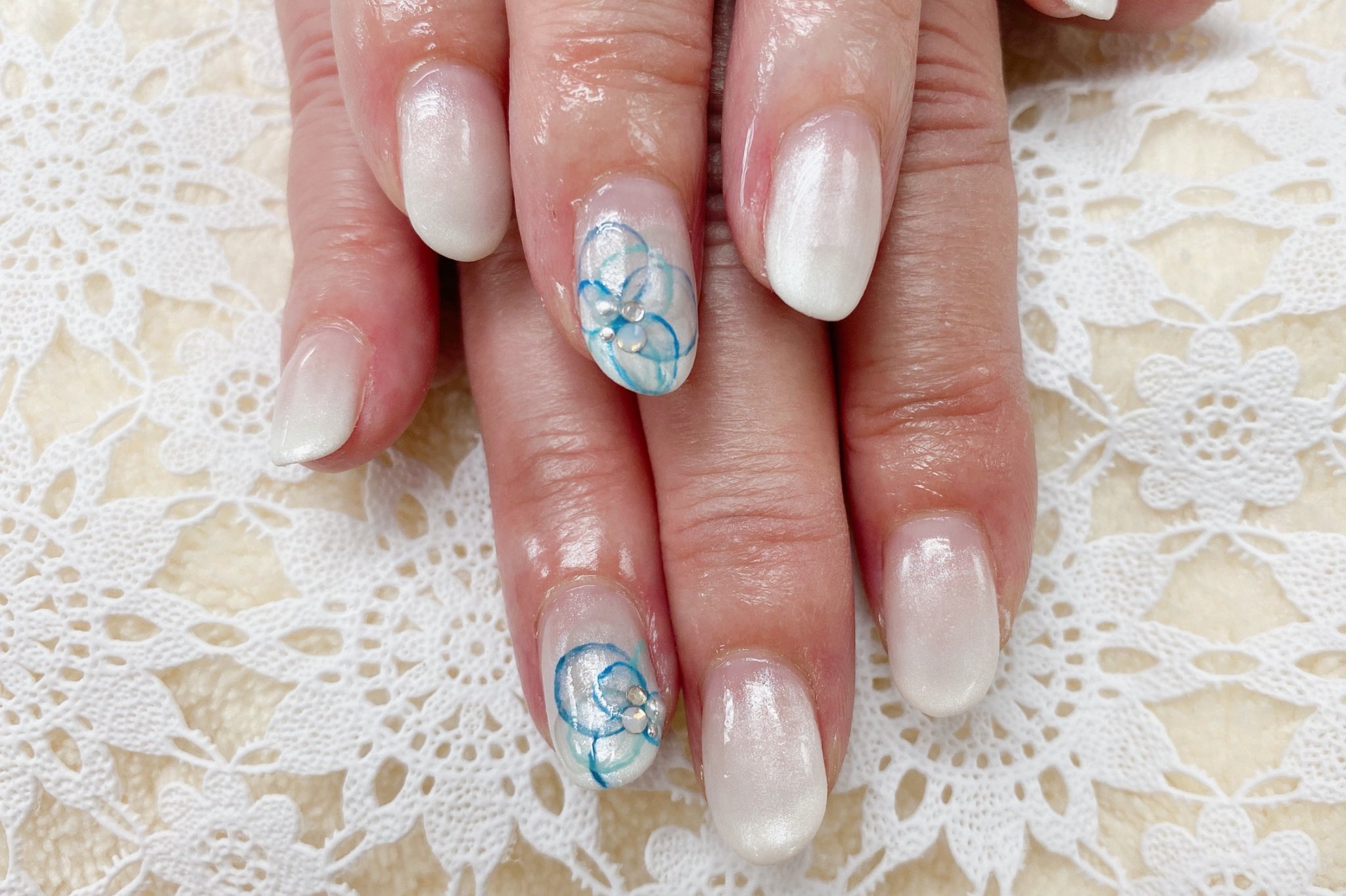 Fast Nail 立川店 本日のお客様ネイル 持ち込みデザインを施術させて頂きました 梅雨らしい涼しげなデザインで素敵です ファストネイル立川店 T Co Nfp6xuncxm Twitter