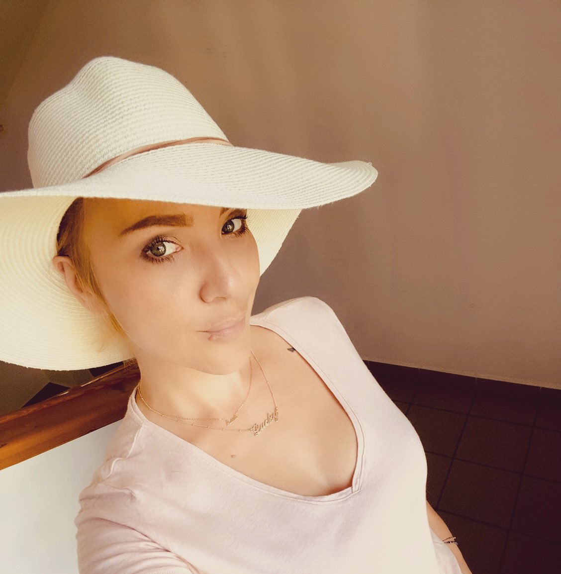 Asjienka's tweet image. #weekendstatus