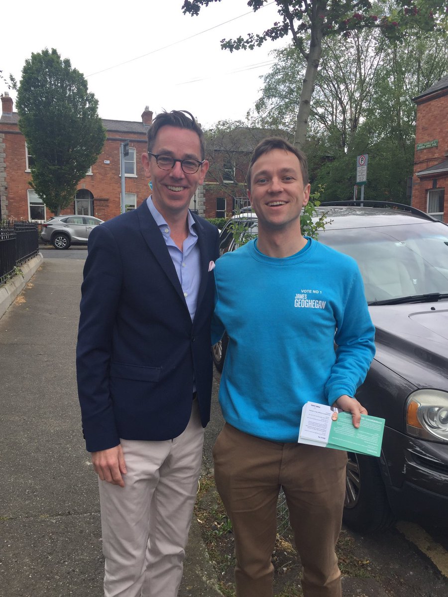 nwl88444048's tweet photo. When you're top dog in RTE, paid €495,000 a year, presently daily talk radio on RTE Radio 1 and the #1 TV show on Fridays, the RTE rules on the perception of political bias don't apply to you. https://t.co/hNQuJzGoMP