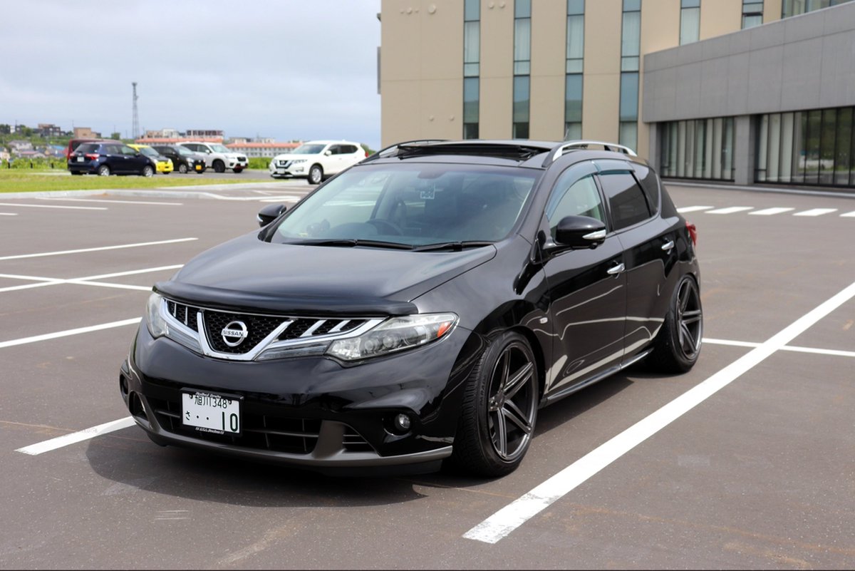 1209Ryoooota's tweet photo. 今年の仕様が完成しました。

NISSAN MURANO Z51 後期

BOLD WORLD 
     Air Suspension

VOSSEN 
   F / R 10.5J通し

シャコタンSUV✌️

車は変わりましたがよろしくお願いします🙇‍♂️ https://t.co/G9ddTMEBiw
