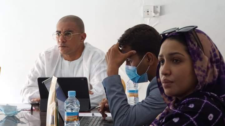 IlabJccm's tweet image. Après 6 mois de travail, de stress et d’apprentissage; nos finalistes sont passés devant le grand jury.

Des pronostiques? Restez à l’écoute car ce soir aura lieu l’annonce tant attendue des lauréats du BMCI Business Challenge

#laststep
#whowillwin
#ensemble_pour_aller_plus_loin