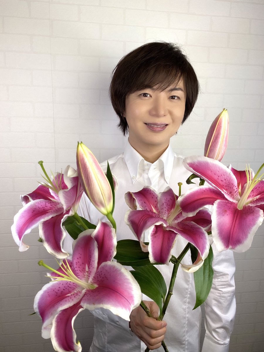 竹島宏スタッフ 公式 S Tweet ユリ マーロン 西洋でのユリピンクの花言葉 Wealth And Prosperity 富と繁栄 ピンクに白の覆輪が特徴 美しいですね 今日も1日お疲れ様でした ひろネット 花便り 花言葉 花 花を贈ろう 花のある暮らし 花のある生活 竹島宏スタッフ 公式 S Tweet ユリ マーロン 西洋でのユリピンクの花言葉 Wealth And Prosperity 富と繁栄 ピンクに白の覆輪が特徴 美しいですね 今日も1日お疲れ様でした ひろネット 花便り 花言葉 花 花を贈ろう 花のある暮らし 花のある生活