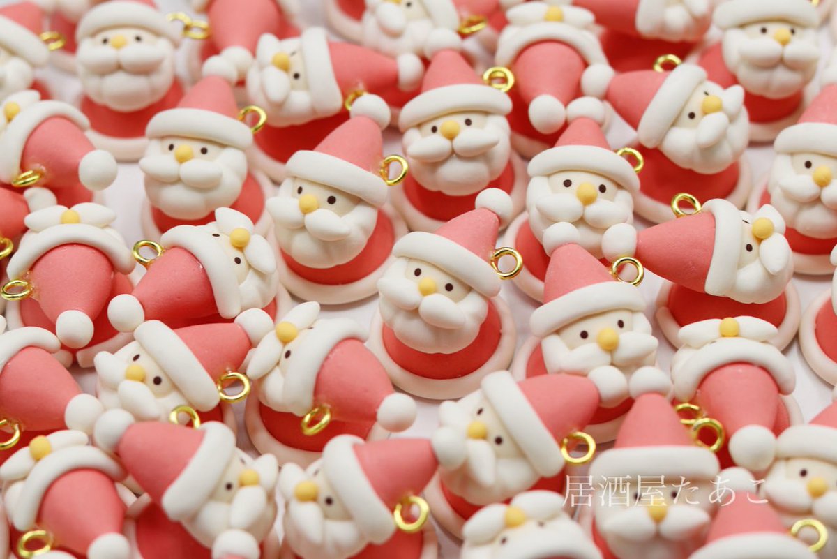 サンタのマジパン〕 やっとここまでできました…！✨ ぎゅうぎゅうで