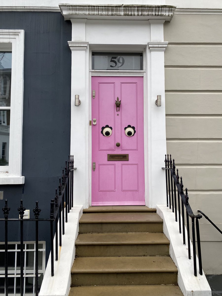 AlixFox's tweet image. I'd love to meet whoever lives here