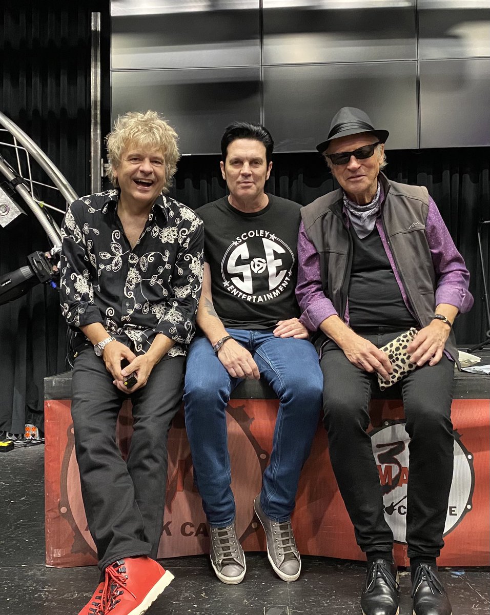 ScoleyEnt's tweet photo. Great night with my friend Tommy Tutone at @37MainAE brought to you by @ScoleyEnt https://t.co/YSitkNT7rf