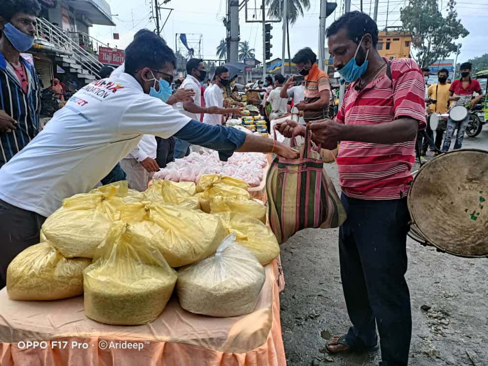 PhoenixFounda14's tweet photo. Today programme with our beloved drummers.
Present IC Maynaguri -BHUSAN CHETRI Sir 🙏
#social_worker
#food_distribution 
PHOENIX FOUNDATION https://t.co/xV7B0LfMs6