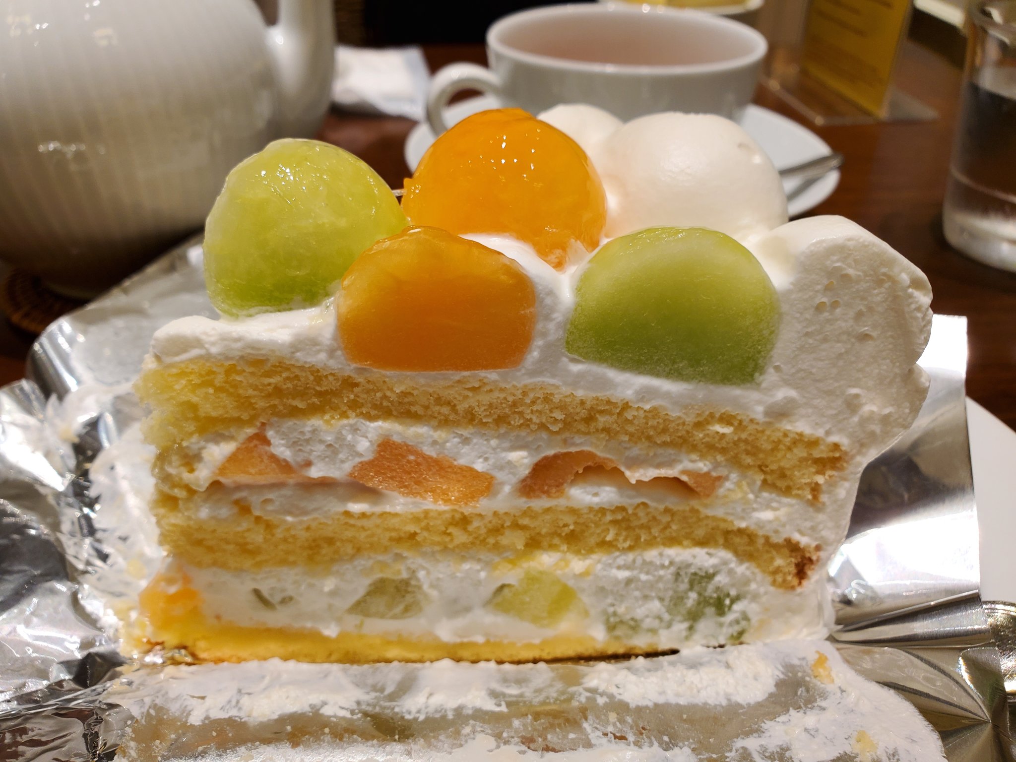 菜々美まや レンタル彼女ピュアかの 六本木ヒルズでおしゃべりデートしてきました ヒルズはたぶん何年かぶりだったので あの金ピカ像は何 状態でした 美味しいケーキ ごちそうさまでした ㅅ T Co Ouv7cafgun レンタル彼女 ピュアかの