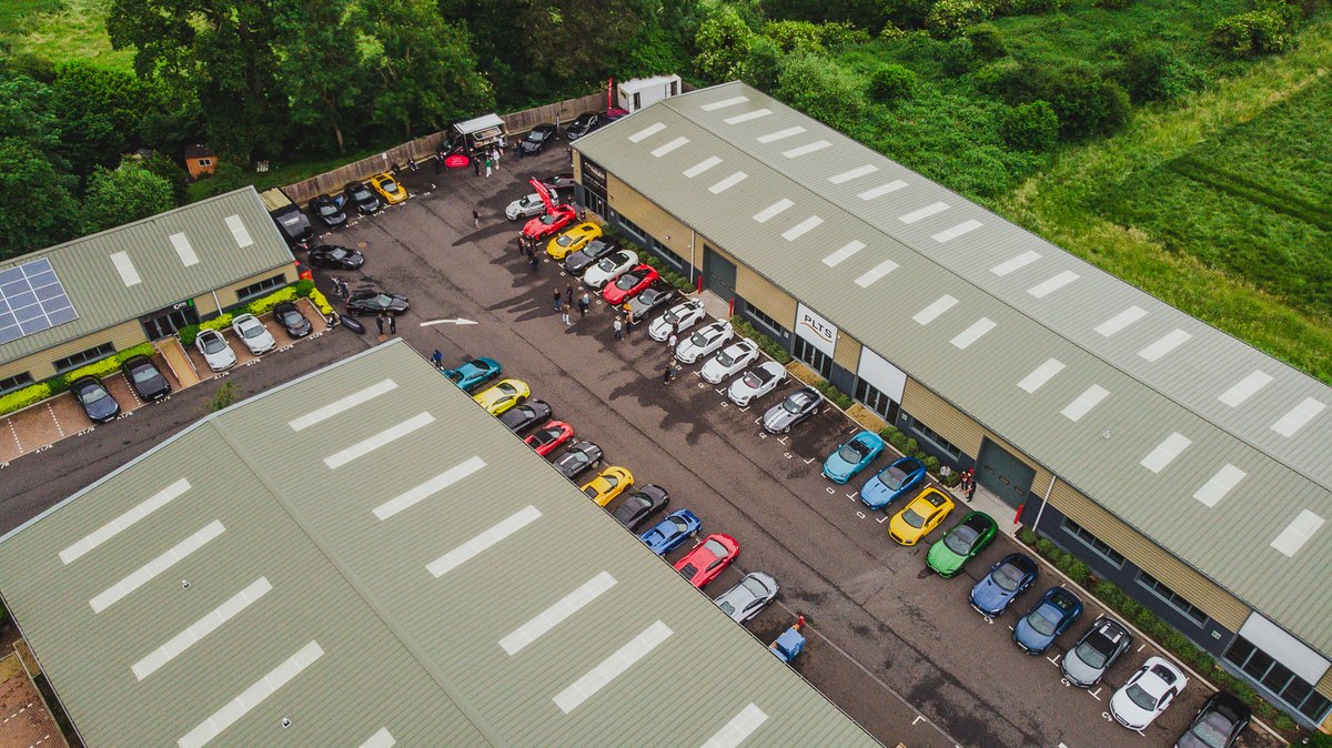 Premier_GT's tweet image. Successful breakfast meet at Premier GT HQ this morning, it was a pleasure hosting the Four Marks Supercar Club. 👌🔥🏎💨 
Plenty of stunning machines out on show and nice to meet so many lovely people! 
Thank you to all who attended. 🙌👀😎 #supercars #fourmarks #premiergt