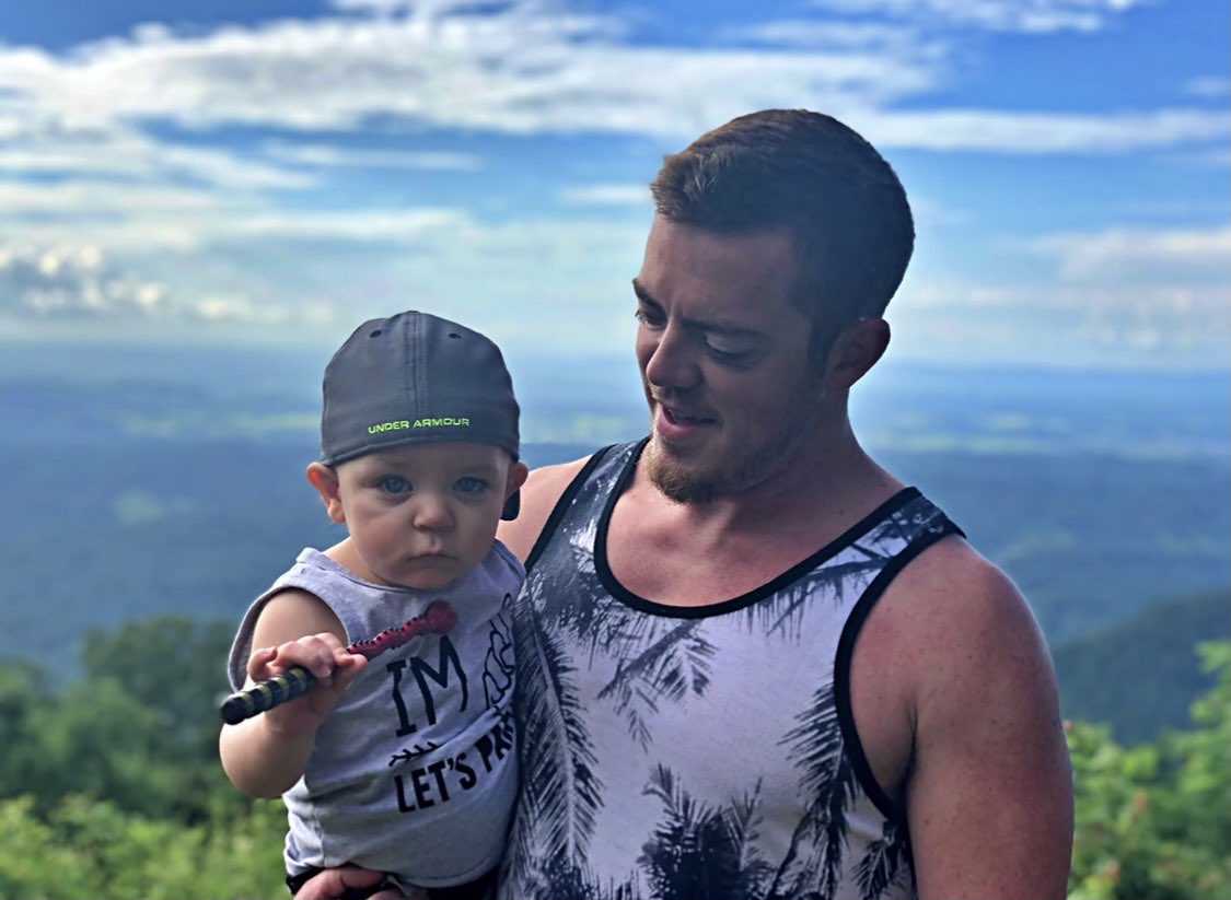BrooklynSummitt's tweet photo. Happy Father’s Day to the best daddy in the world. Everyday you make sure you get quality time with Breck, with me, “family time” and our nightly “faith time”. It’s incredible how much you love being a dad &amp; a family man. We are so grateful for you &amp; love you so so much❤️ https://t.co/6eUZSAkjUb