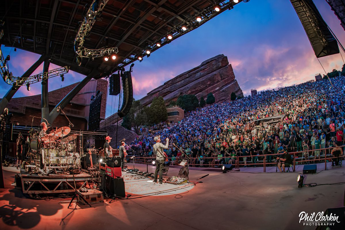 Round three coming right up.

📸: <a href="/PhilClarkin/">Phil Clarkin</a>