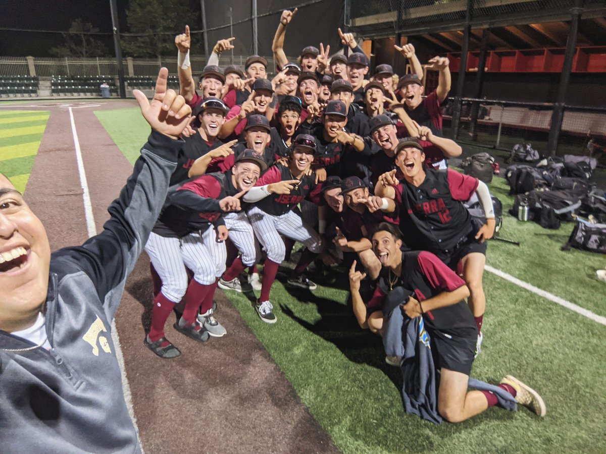 Some thoughts about <a href="/JSerraLionsBB/">JSerra Baseball</a> today..

27 wins, ties program record
18 game winning streak, program record
Three no-nos, program record
14-1 in Trinity, program record
5th Trinity League title
Two walk offs, six comeback wins, 1st Championship app for one heck of a year