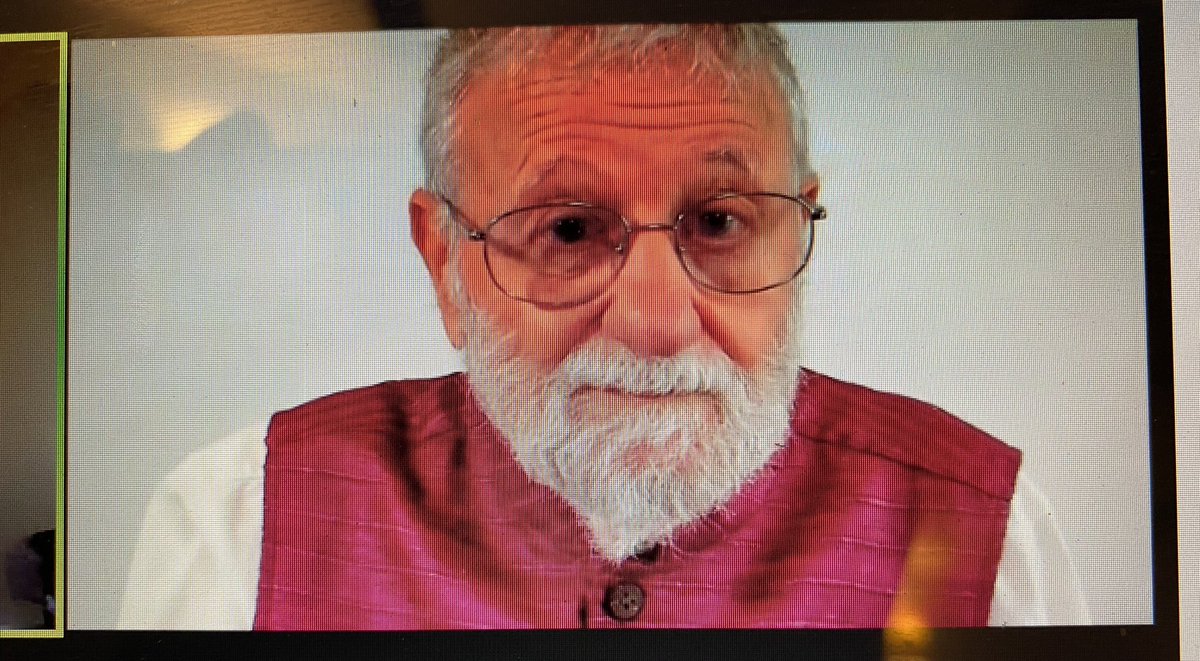 onwardparam's tweet image. When I grow up, I hope I am half as humble and energetic as Don Norman! #designupforacause #designup #designguru #design