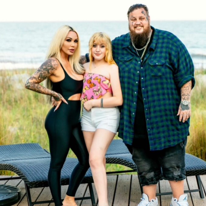 Happy Father&rsquo;s Day to the BOSS 👑 To a true King who sets the bar so high for any other man. You are the