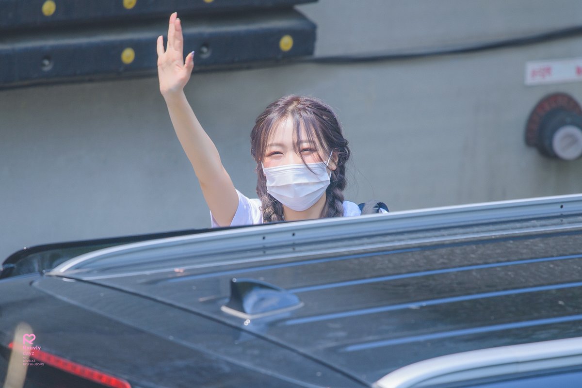 류블리데이즈🌈 tweet media