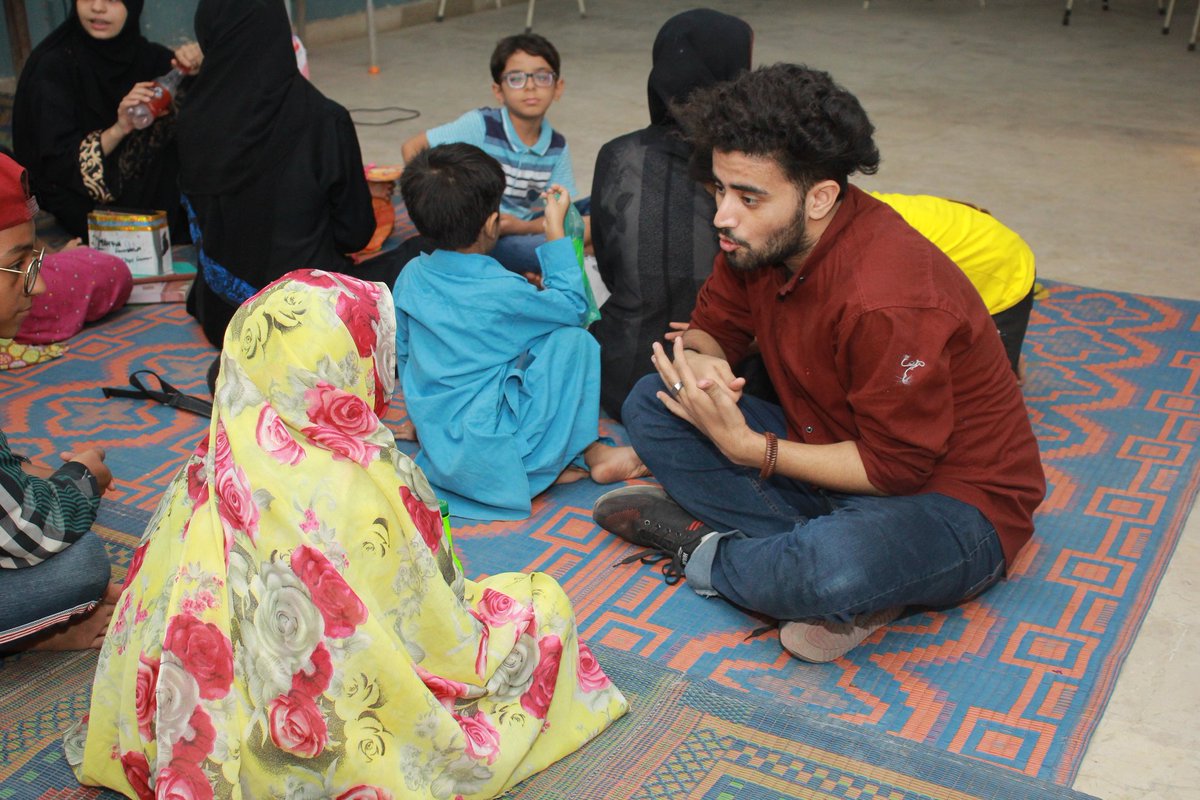 mahin_baloch's tweet photo. 7th day of summer camp 2021❤️
Kindness session conducted by Think beyond team ❤️
#summercamp2021
#sundayfunday
#Mistagh_Family
#work_for_humanity
#work_for_change
#mistagh_foundation https://t.co/VNtaa0SRoA