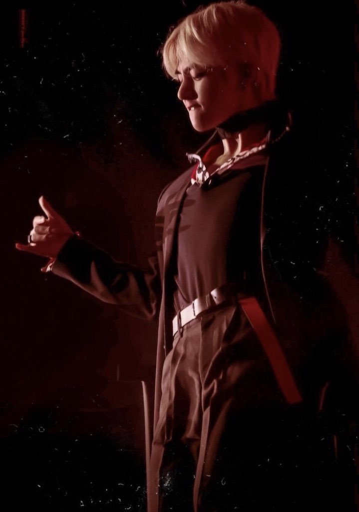 ROCKSTAR TAE. (@rockstarrkth) on Twitter photo 