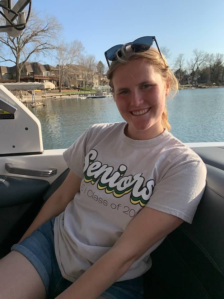 lynda949's tweet photo. No more teenagers at the Arnold’s.  Kelly is finally 20.  Happy Birthday to my Bestie. https://t.co/yo4y4BgAJp