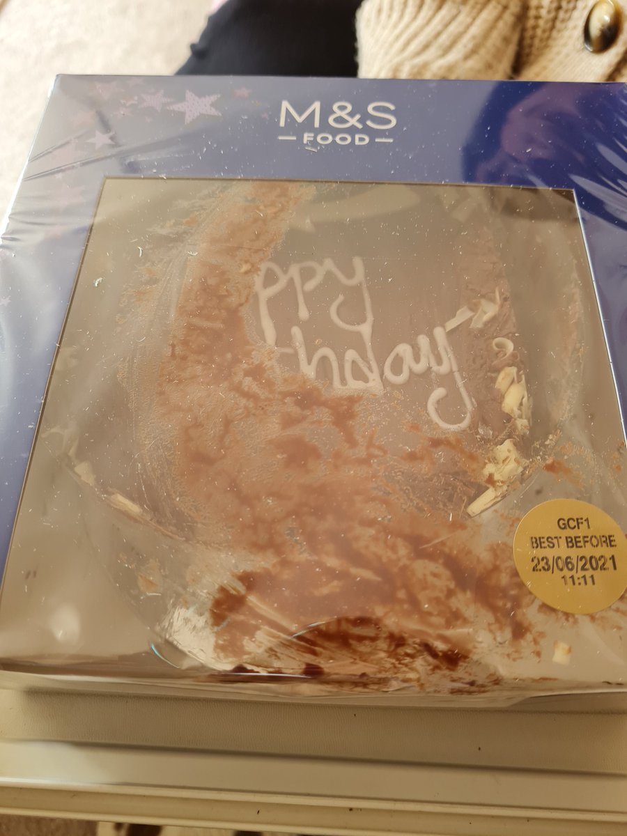 lioymkernow's tweet photo. @marksandspencer Here's the photo, sorry thought I attached it. Other details to follow... https://t.co/BtVpli1D3H