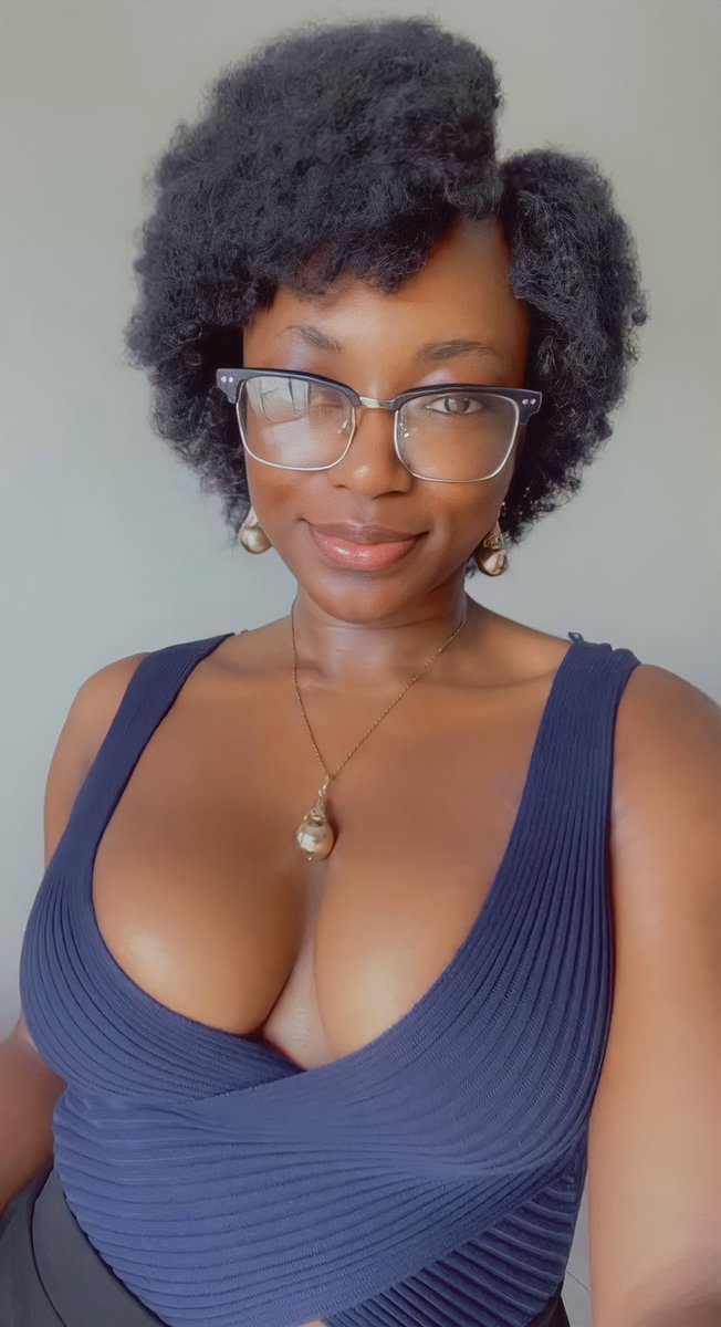 milli_cent_'s tweet photo. Felt cute 😊 https://t.co/yR1IQQKRi4