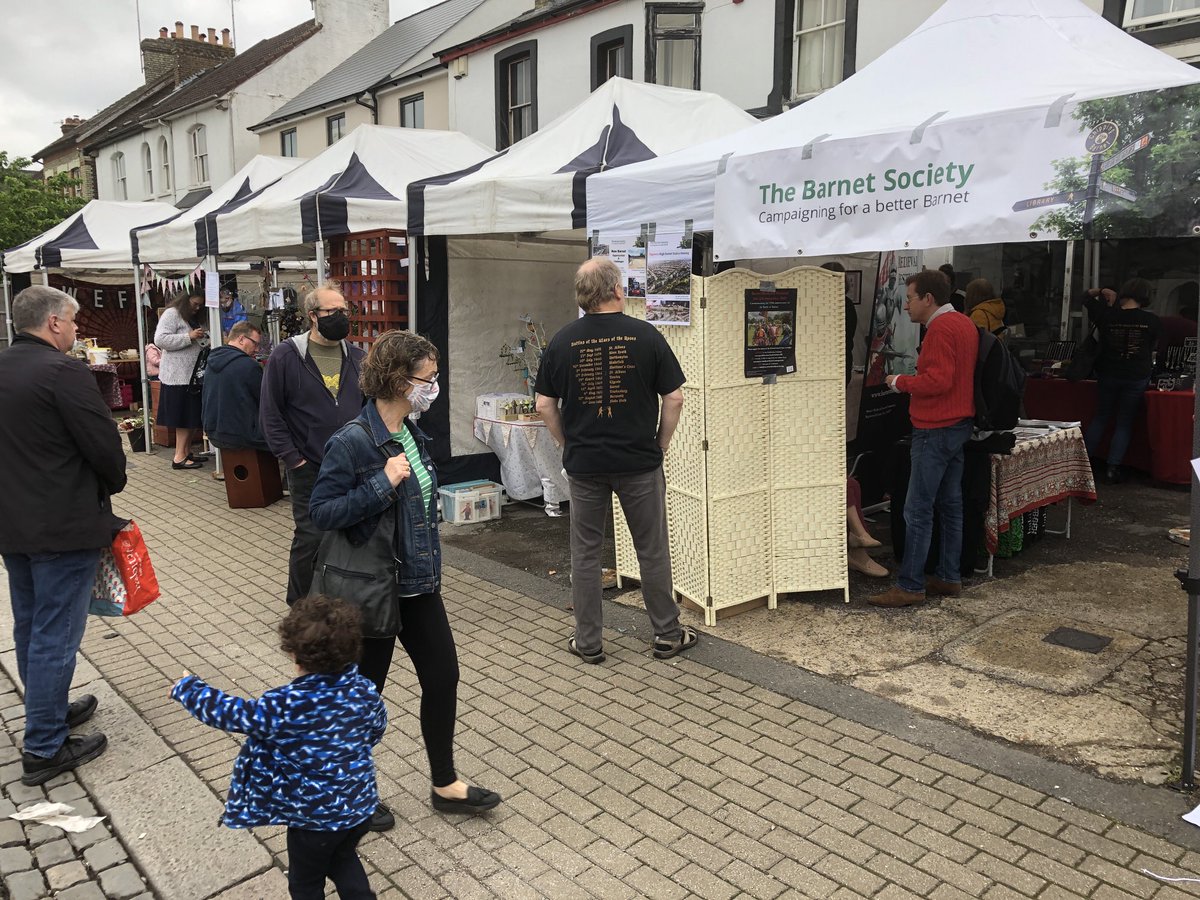 Simon_C_LibDem's tweet photo. This Zero Waste #Market at Leicester Road is really very good. #FlowerBank #UrbanAlchemy #DeliHouse #TheosCafe https://t.co/89eQjsRQw8