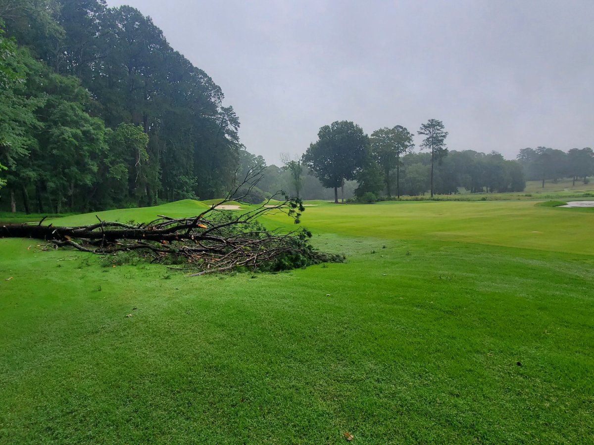 ANGC_Turf's tweet photo. Golf course is wet but no major damage this morning. 2.5" of rain and it's still coming down. https://t.co/vmoTJ1ExXQ