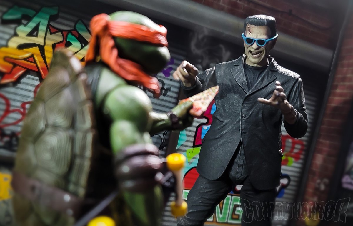 HorrorCollect's tweet photo. "Guys! I think he's friendly! ...or hungry!"
- This one is dedicated to @DinosaurDracula and @SludgeCentral!
And inspired by Monster Squad and 90's Pepsi ads featuring the Universal Monsters
- Background by @DioramaPrints
@NECA_TOYS #teenagemutantninjaturtles #frankenstein #pizza https://t.co/X7P55alOcS