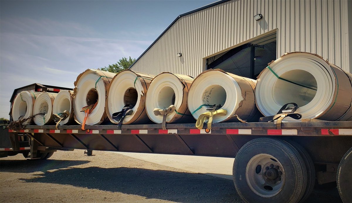 safeTpull's tweet image. Looking for HMW? We have plenty of 1/8", 3/16" and 1/4" to line your equipment before harvest! 📞 Call 701-284-6100 to get your #prairieslide today! #stpmfg