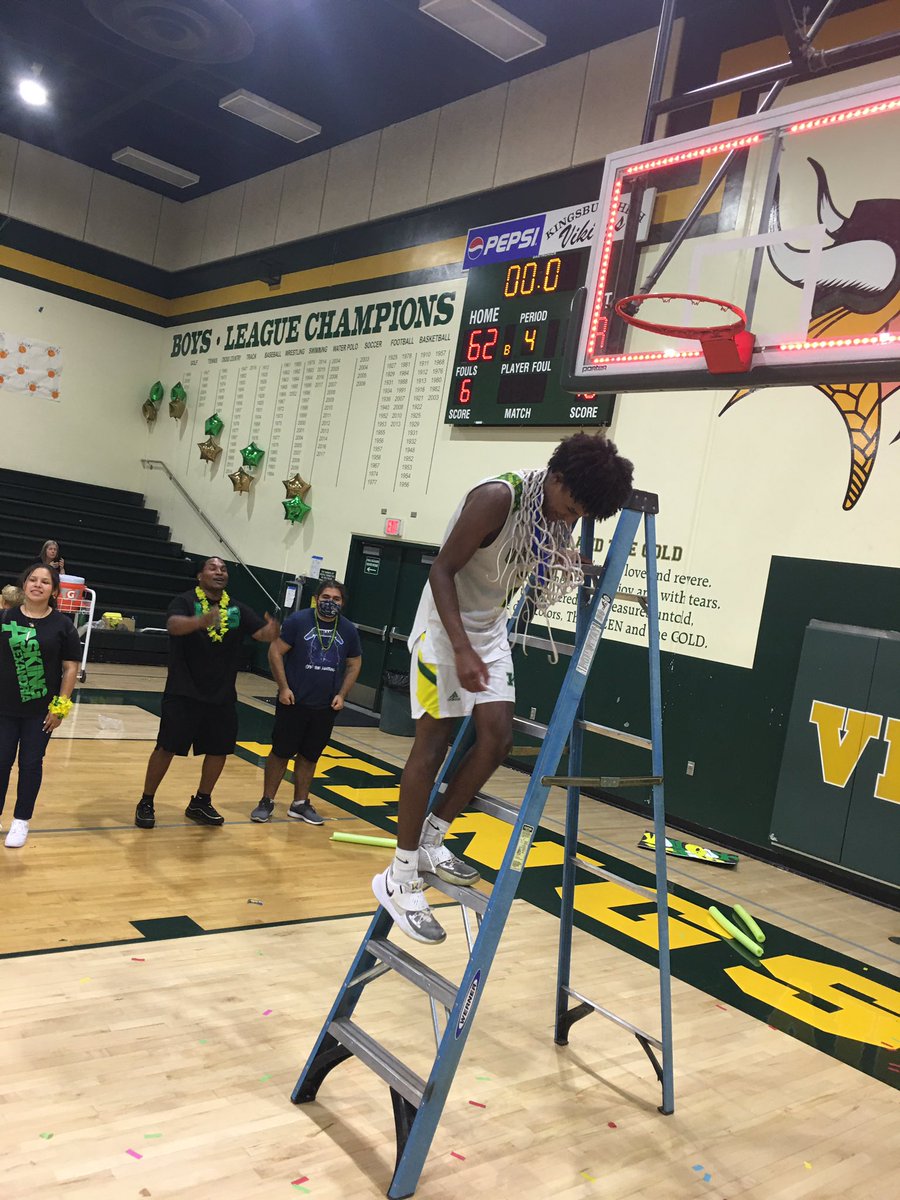 charlesgamepost's tweet photo. #CareerCompleted, #VikingsBasketball, #The4Seniors https://t.co/rPOVkPekaC