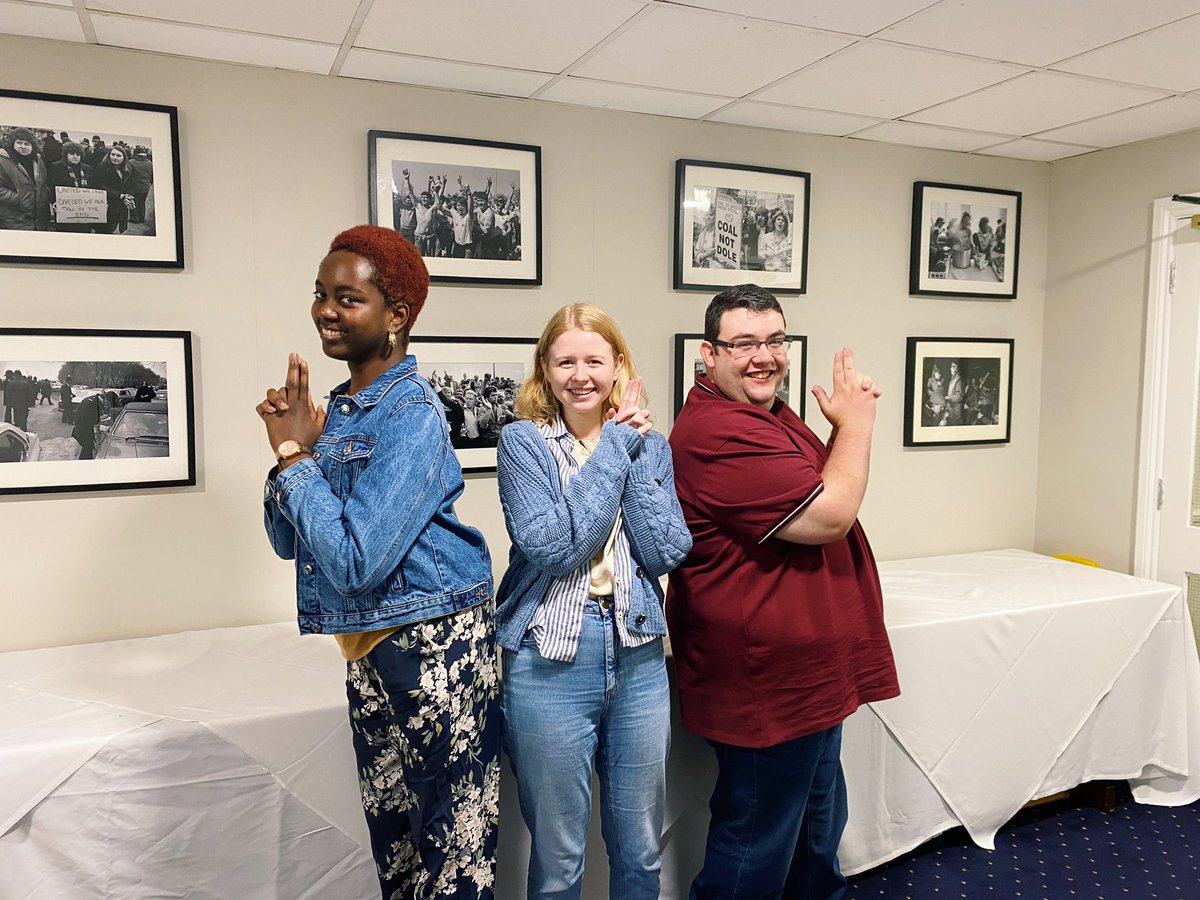 osayuki24's tweet photo. I had a wonderful weekend at the GFTU Young Members Development Weekend in Loughborough. I learnt about trade unions and the importance of the movement, politics, the media, negotiation skills, employment rights and much more! #GFTUYMDW21 #PDAStudents #PDAU #YoungMembers https://t.co/acKwo0XZYp