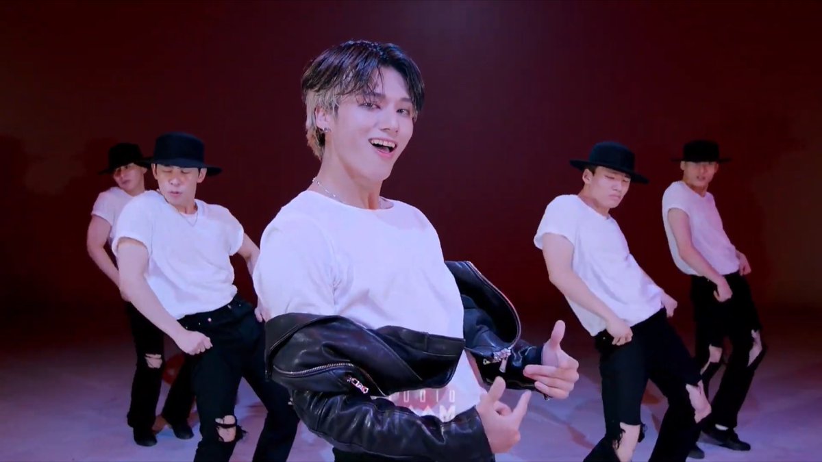 Thanatiny✧゜| tweet media