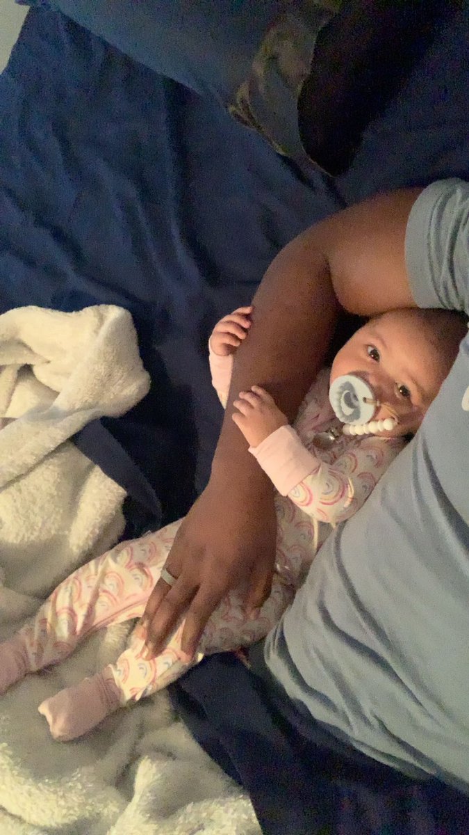 EColeman360's tweet photo. My girl 💕🙏🏿 https://t.co/d9pJQZOfnk
