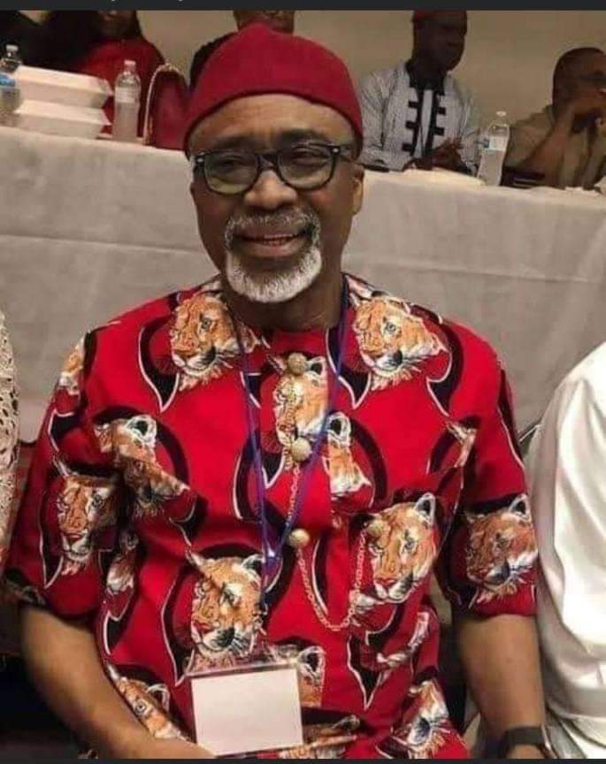 Xpsilver1's tweet photo. "No matter how igbo politicians disown or distance themselves from Biafra agitation, it will not stop the north from seeing them as IPOB.
If you claim ignorance of your true identity,believe me your enemies know your true origin. You can't deny that glaring fact." Sen. Abaribe https://t.co/30mhTWPdo0