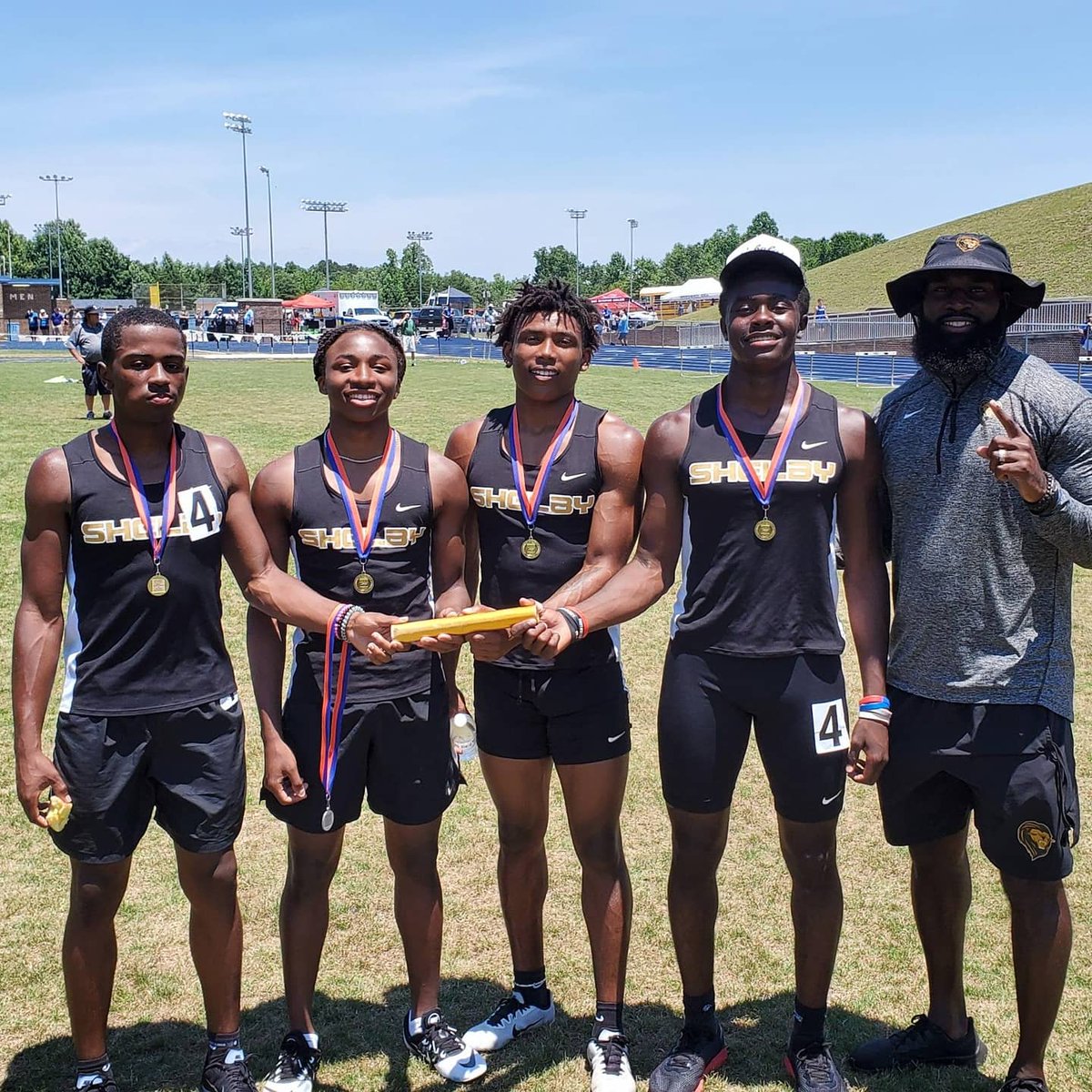 threat_sports's tweet photo. Congratulations to this group of young men, they came out and handled business in all of their respective events‼️‼️‼️ When you say their names, make sure you call them CHAMPIONS‼️‼️‼️ #NCHSAA2Awestregionalchampions #4x100meterrelay #4x200meterrelay #SHELBYGOLDENLIONS https://t.co/6QkohUrA1H