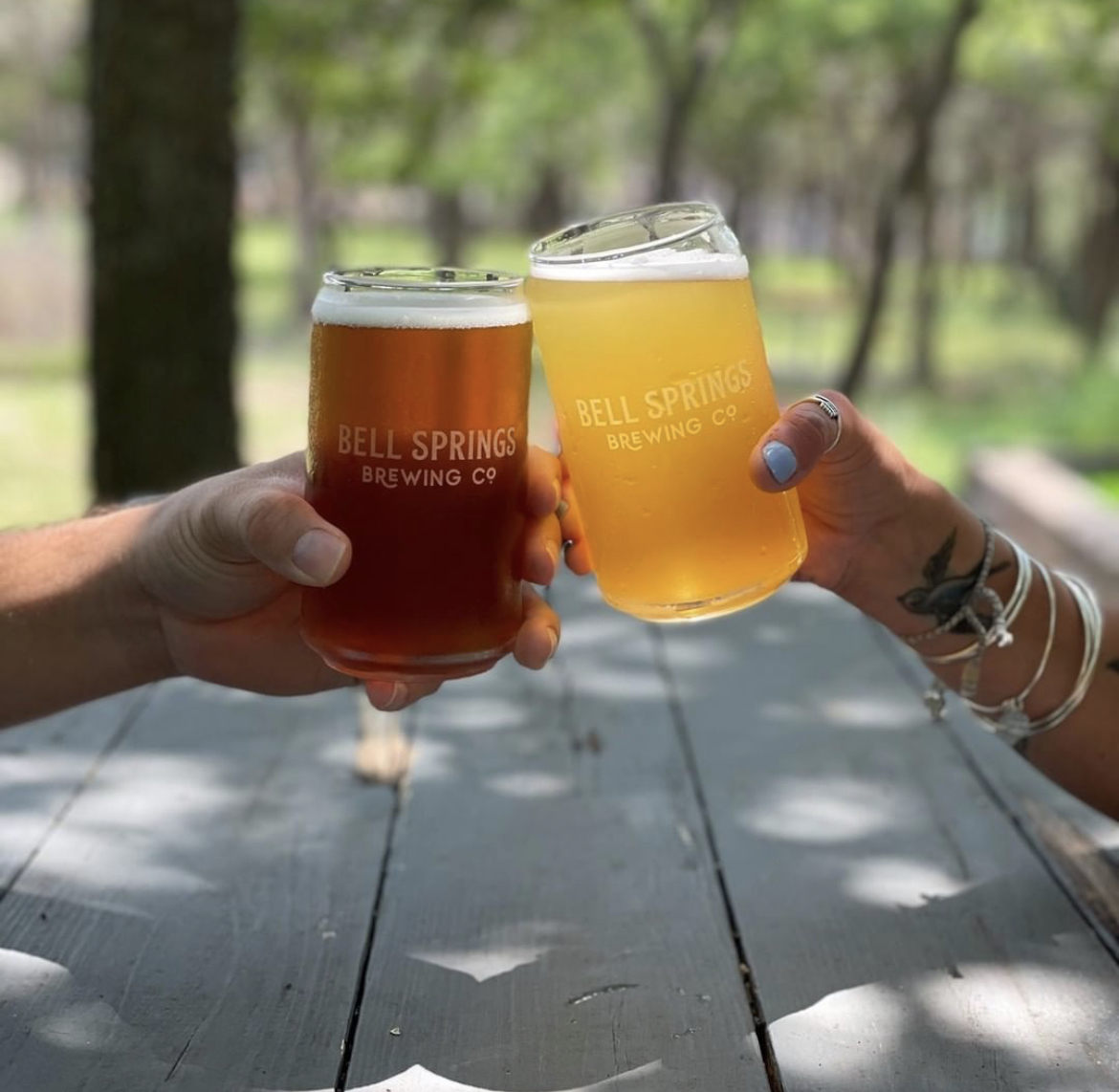 DWTFestival's tweet photo. Cheers to dad! 

📸: @bellSpringsbrewing https://t.co/fopd7BF4ek