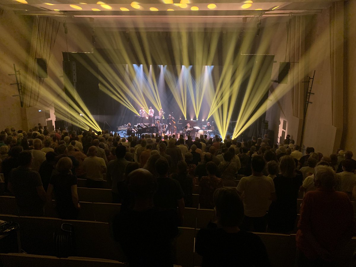 Cité de la musique et de la danse grandsoissons (@cmdsoissons) on Twitter photo Concert exceptionnel hier de <a href="/thomasdutronc/">Thomas Dutronc</a> #frenchy à <a href="/CMDsoissons/">Cité de la musique et de la danse grandsoissons</a> Concert exceptionnel hier de <a href="/thomasdutronc/">Thomas Dutronc</a> #frenchy à <a href="/CMDsoissons/">Cité de la musique et de la danse grandsoissons</a>