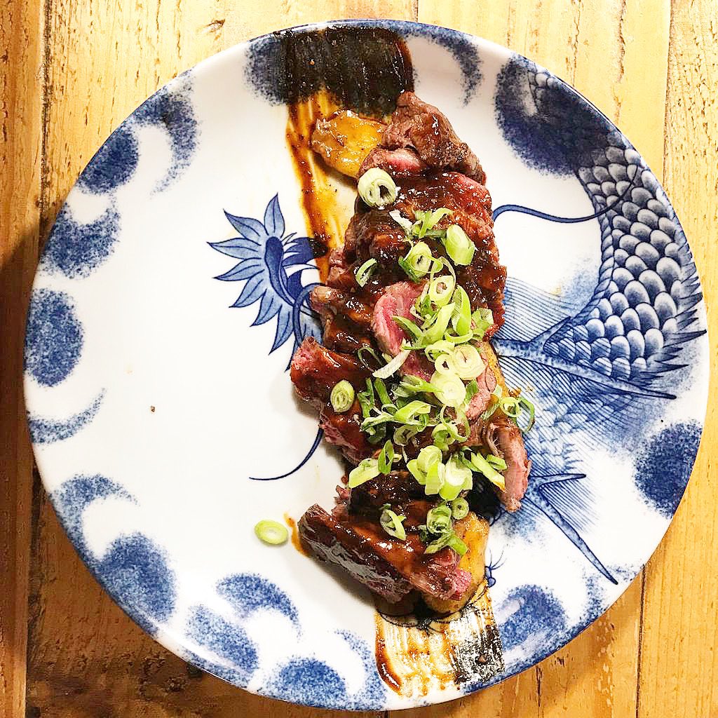 derzubar's tweet photo. Vacío de buey 🐂
#ventepaca #delishfood #buey #pimienta #coolfood #ñamñam #bjsrestaurant #cool #cookworking #cheflife #madrid #good #goodfood #yeah #kungfood #hoytenemos #onsunday https://t.co/Zh2oCsZ6to
