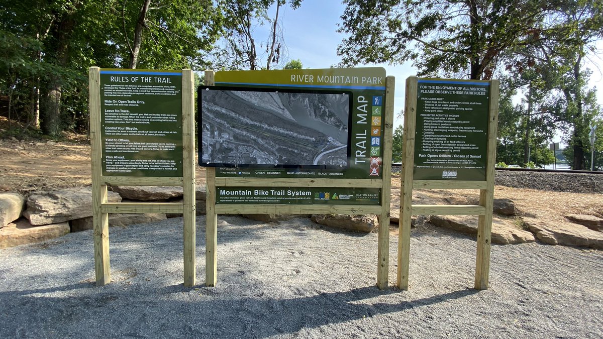 Had a great time trying out the new mountain bike trails at River Mountain Park this morning. 

<a href="/FrankScottJr/">Frank Scott, Jr.</a> <a href="/ArParksFound/">ARParksFoundation</a> <a href="/WaltonFamilyFdn/">Walton Foundation</a>