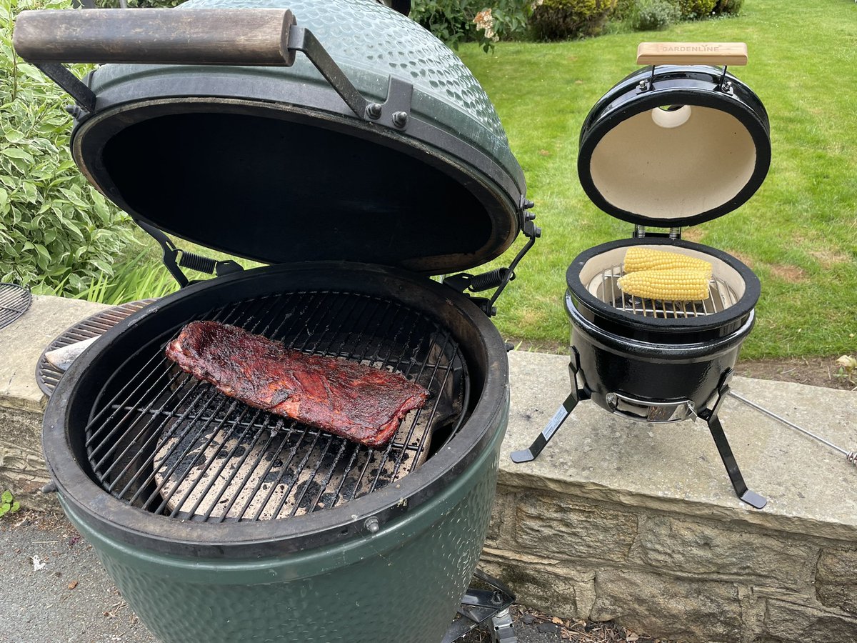 Father’s Day ribs  on the <a href="/BigGreenEggUK/">Big Green Egg UK</a>  and using it’s new sidekick from Aldi for the veg! #smoking