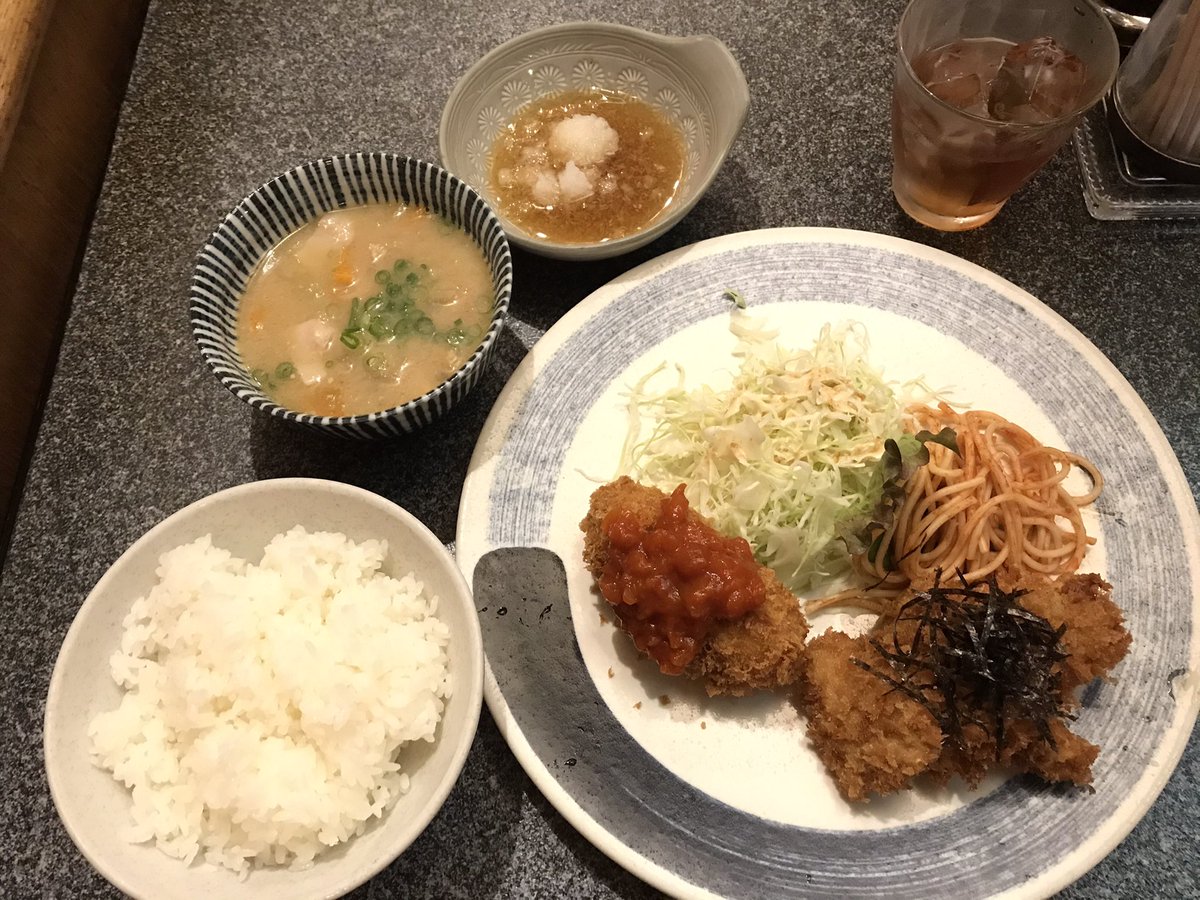 寺尾広 やはりふとした瞬間に涙が滲みます 健気に行きましょうか 写真はクリームコロッケ おろしヒレカツ 豚汁ですが ツイートとは関係なさすぎました 寺尾広 やはりふとした瞬間に涙が滲みます 健気に行きましょうか 写真はクリームコロッケ おろしヒレカツ 豚汁ですが ツイートとは関係なさすぎました
