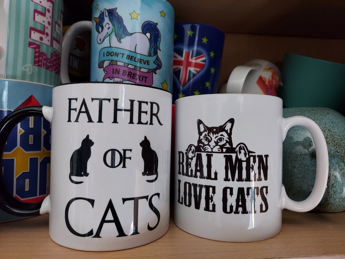 SmallCatDiaries's tweet photo. This #FathersDay there is a new mug for @Sideshow_Matt in the #SmallCatDiaries kitchen, to go with the "real men love cats" one. https://t.co/B3Sa7HT9lq